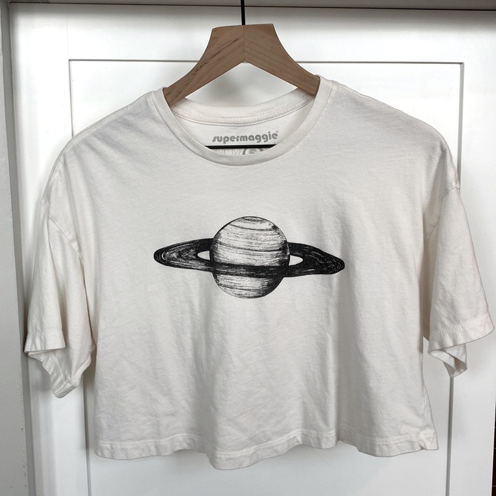 Supermaggie Saturn Clover Crop Short Sleeve Tee